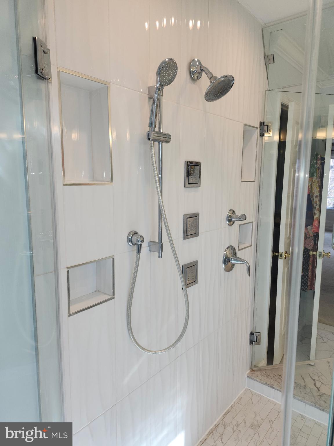 BRADFORD ESTATES - Residential