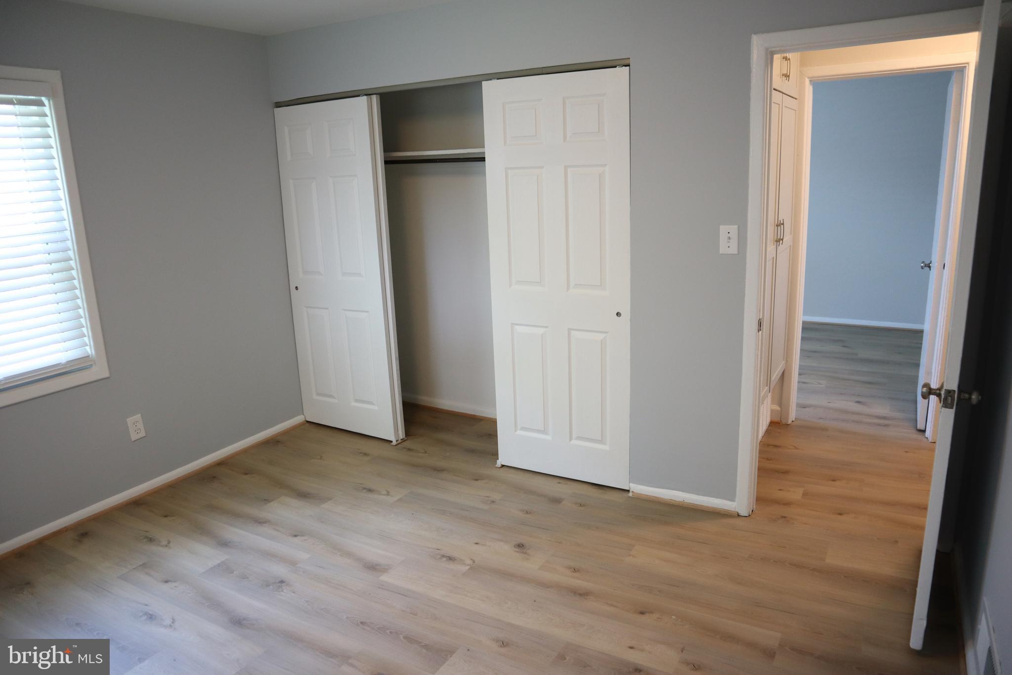 BROADWOOD MANOR - Residential Lease