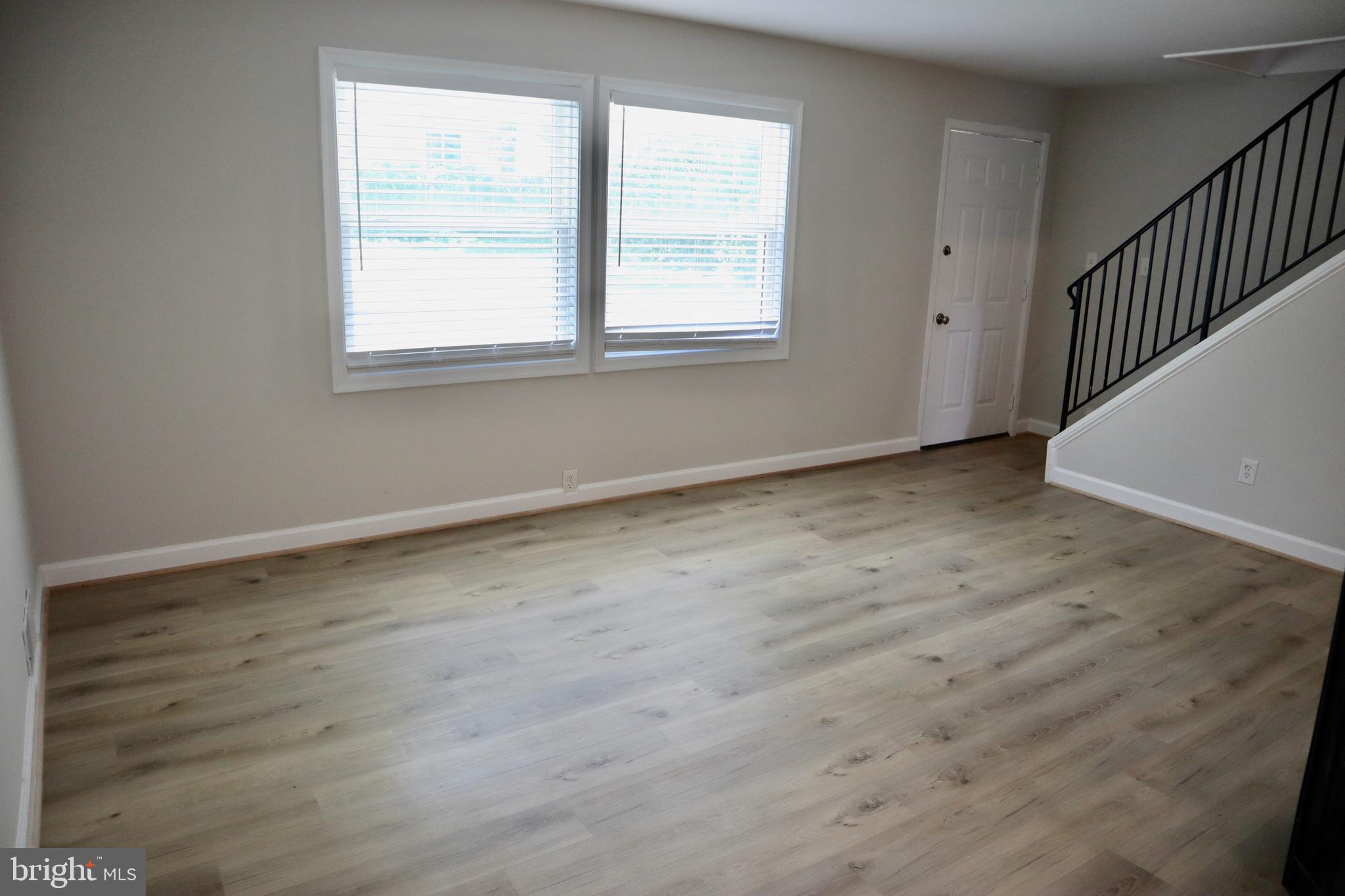 BROADWOOD MANOR - Residential Lease