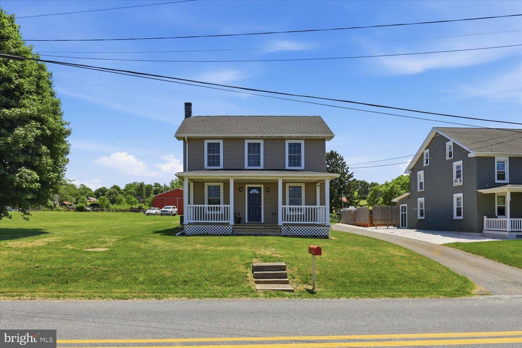 Photo of 324 Steinman Farm Road, PEQUEA, PA 17565 (MLS # PALA2089042)