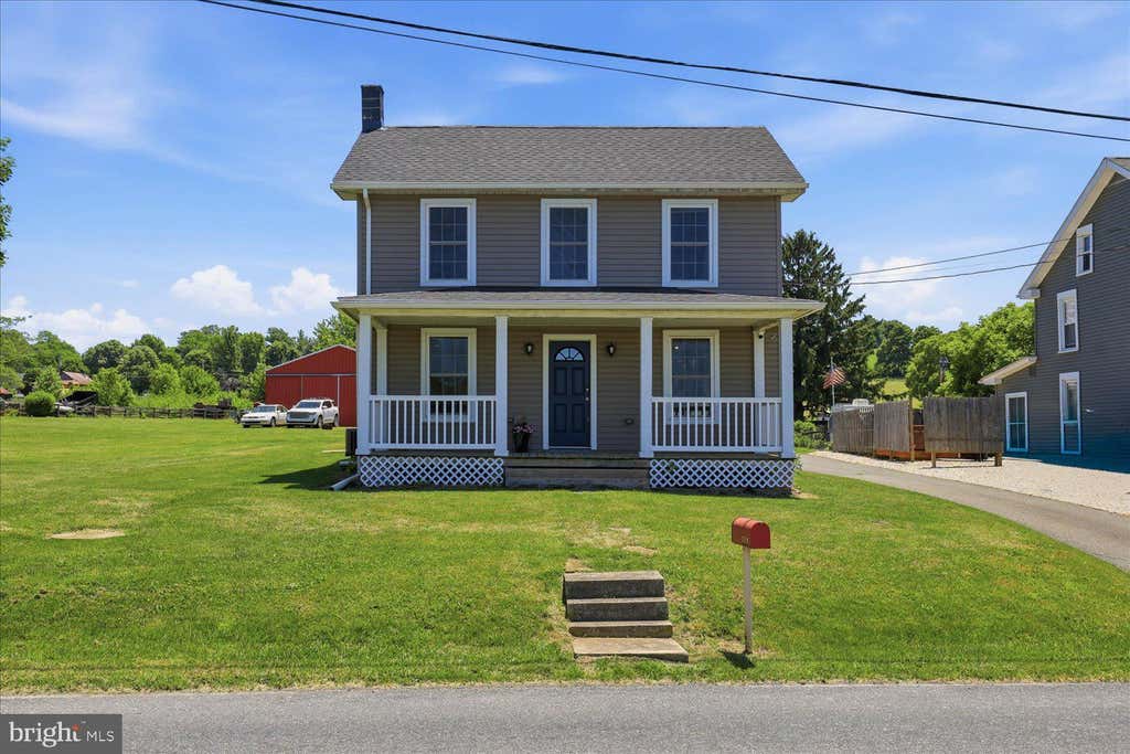 Photo of 324 Steinman Farm Road, PEQUEA, PA 17565 (MLS # PALA2089042)