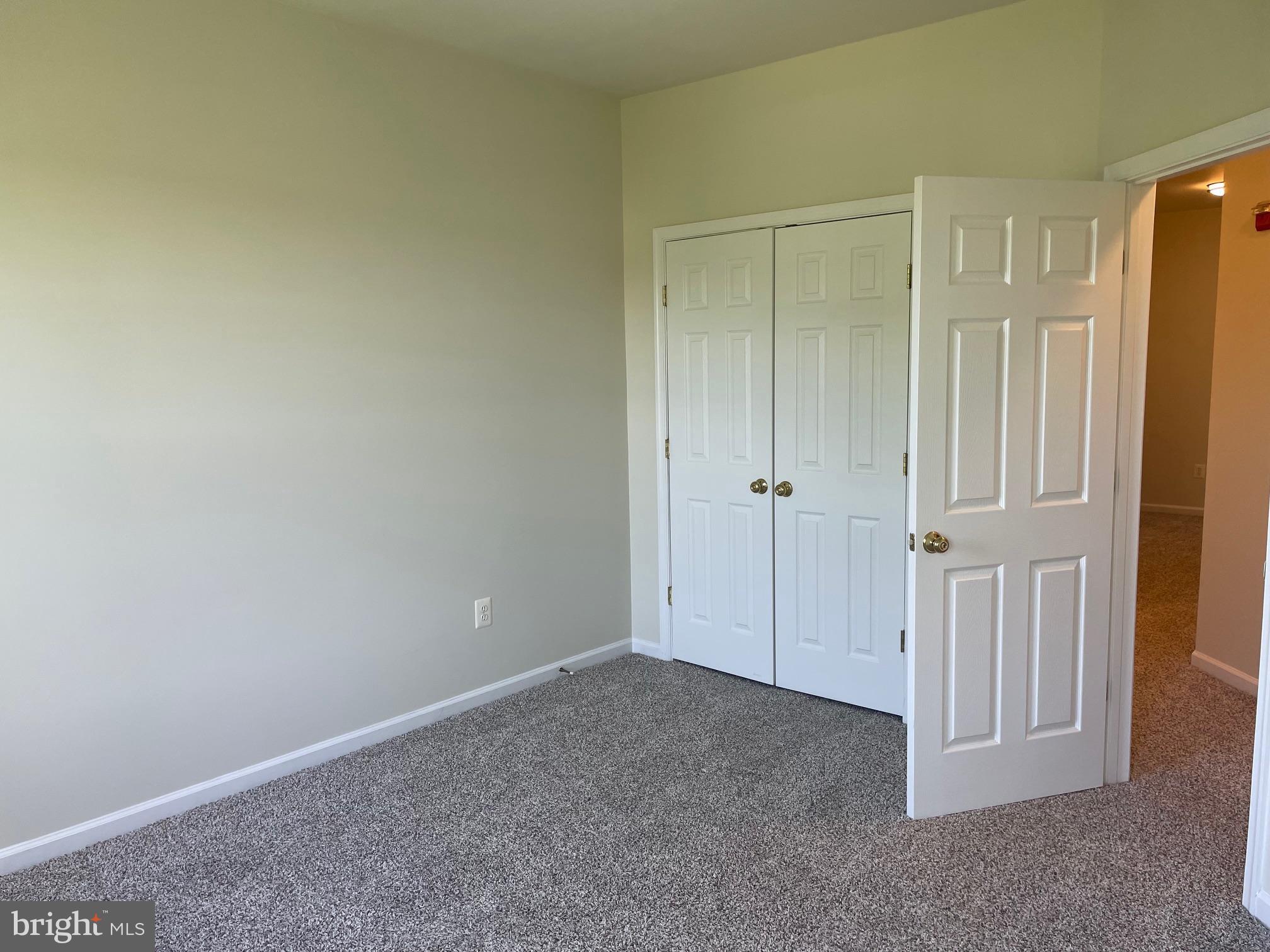 COUNTY CENTER - Residential