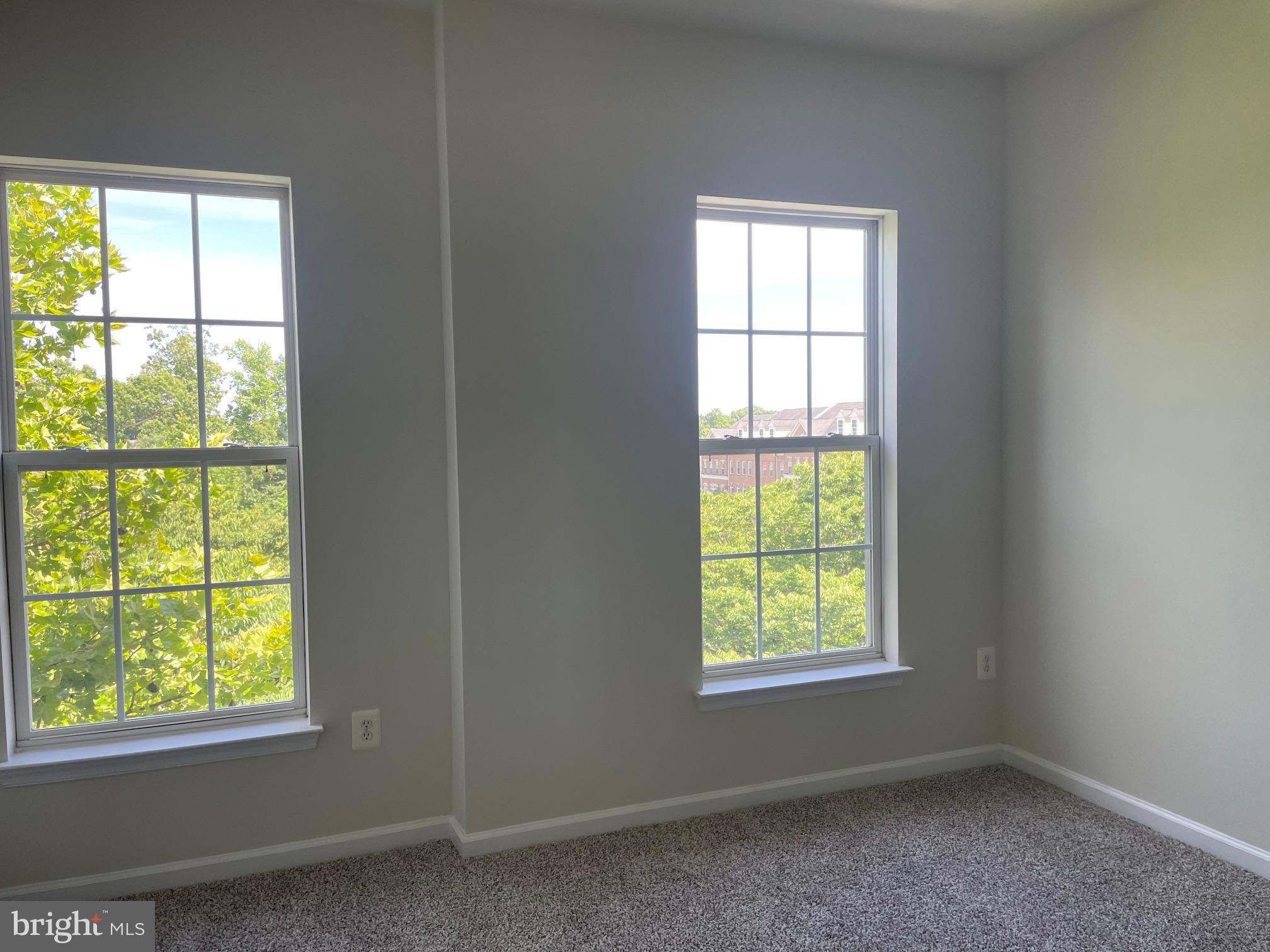 COUNTY CENTER - Residential