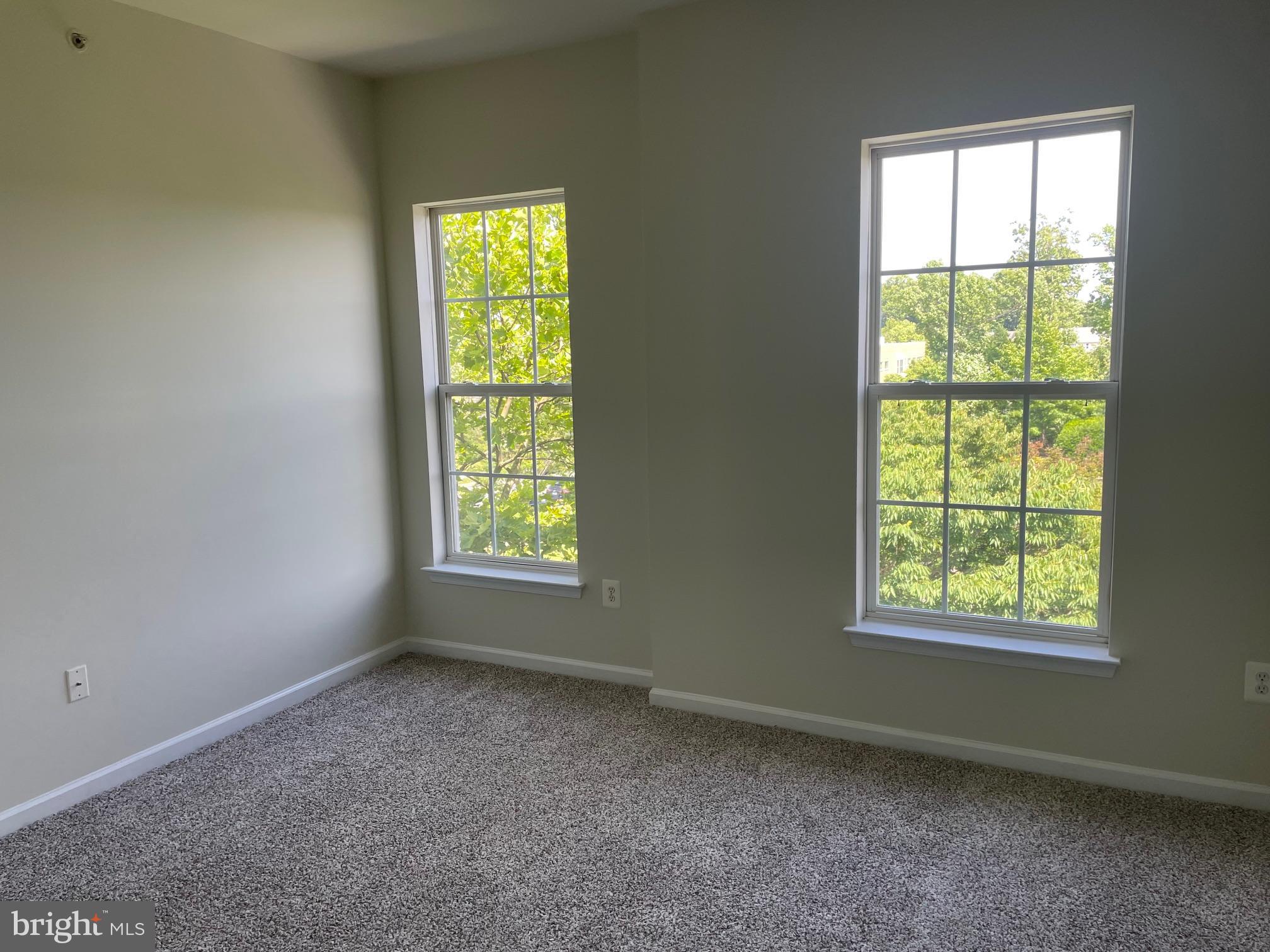 COUNTY CENTER - Residential