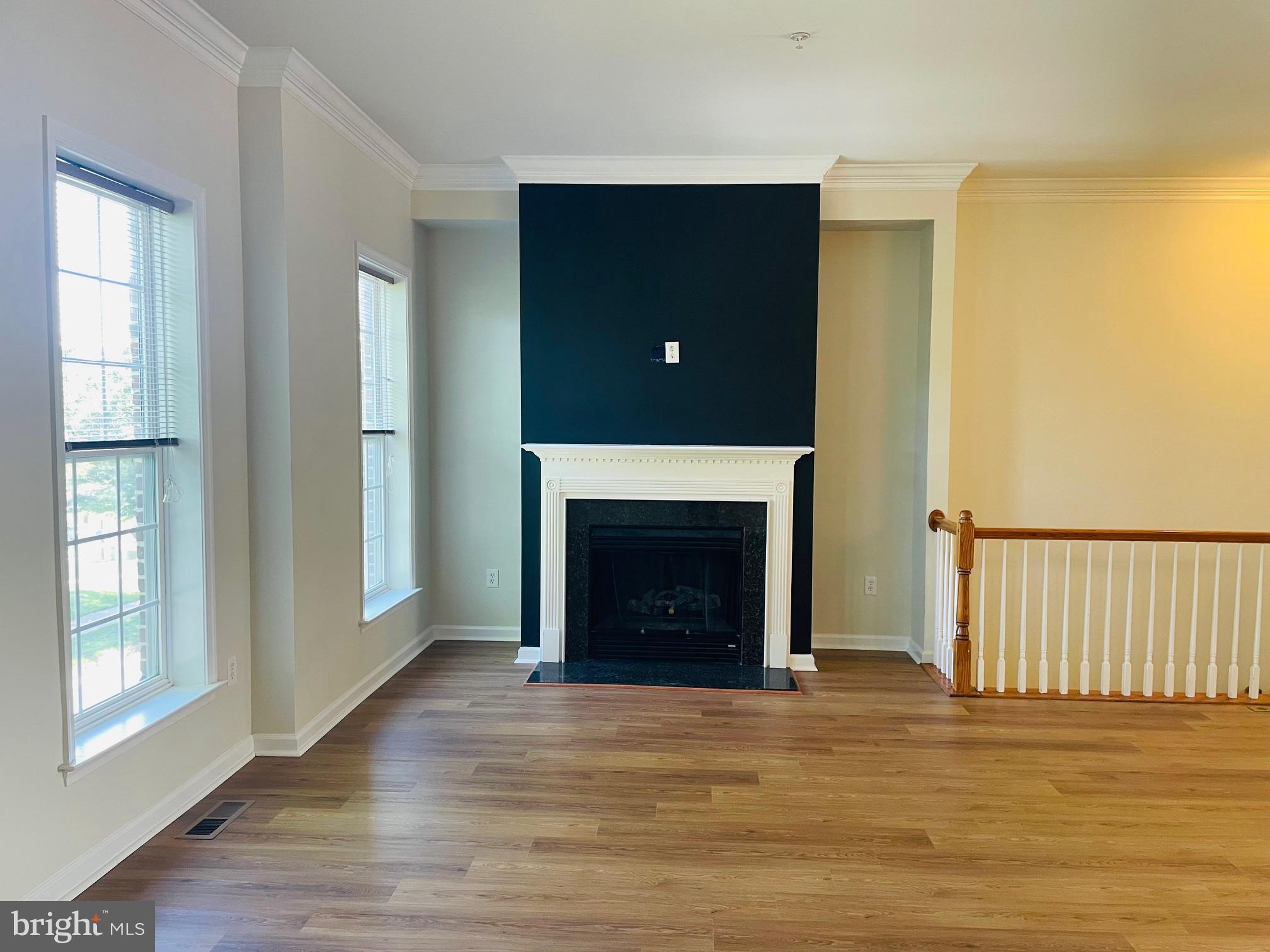 COUNTY CENTER - Residential