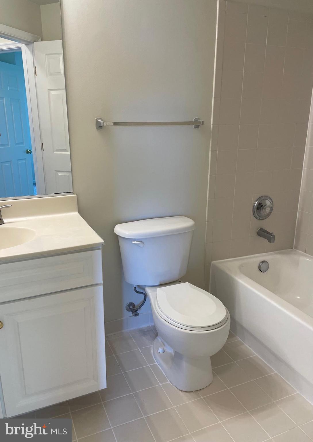 COUNTY CENTER - Residential