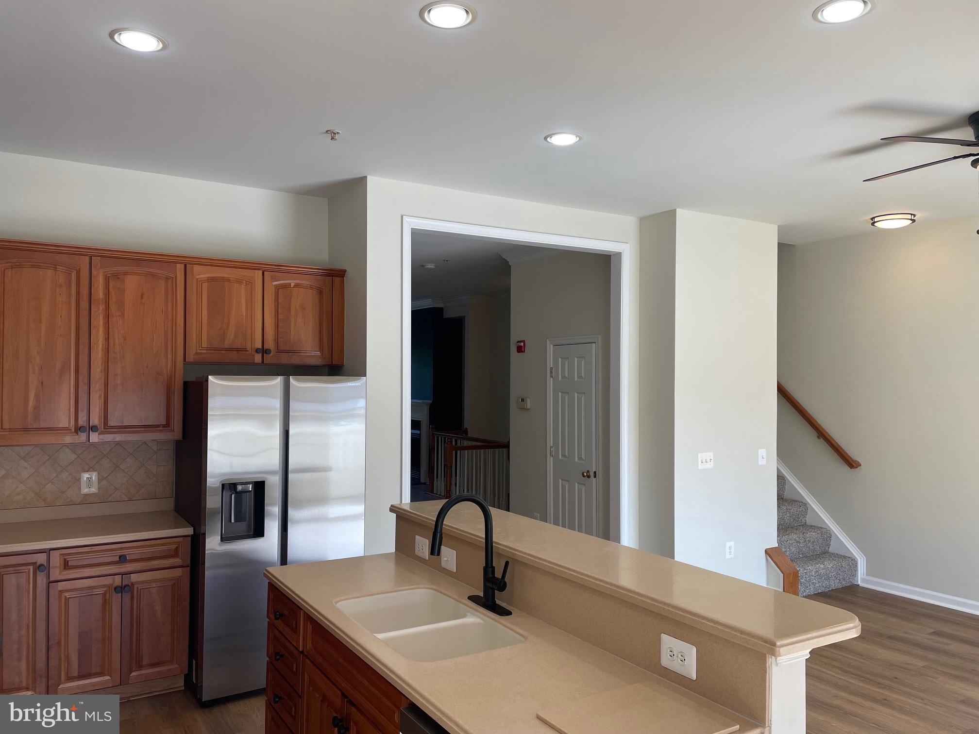 COUNTY CENTER - Residential