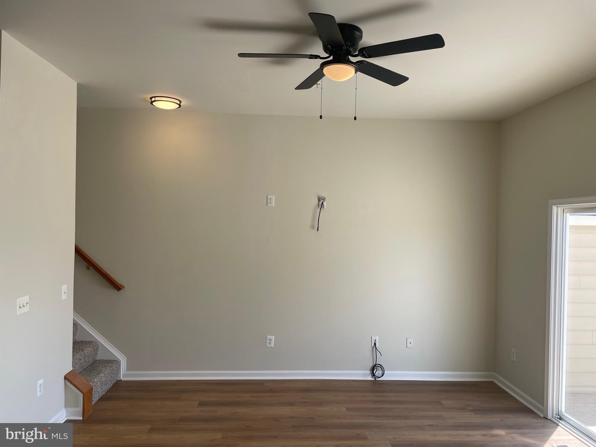 COUNTY CENTER - Residential