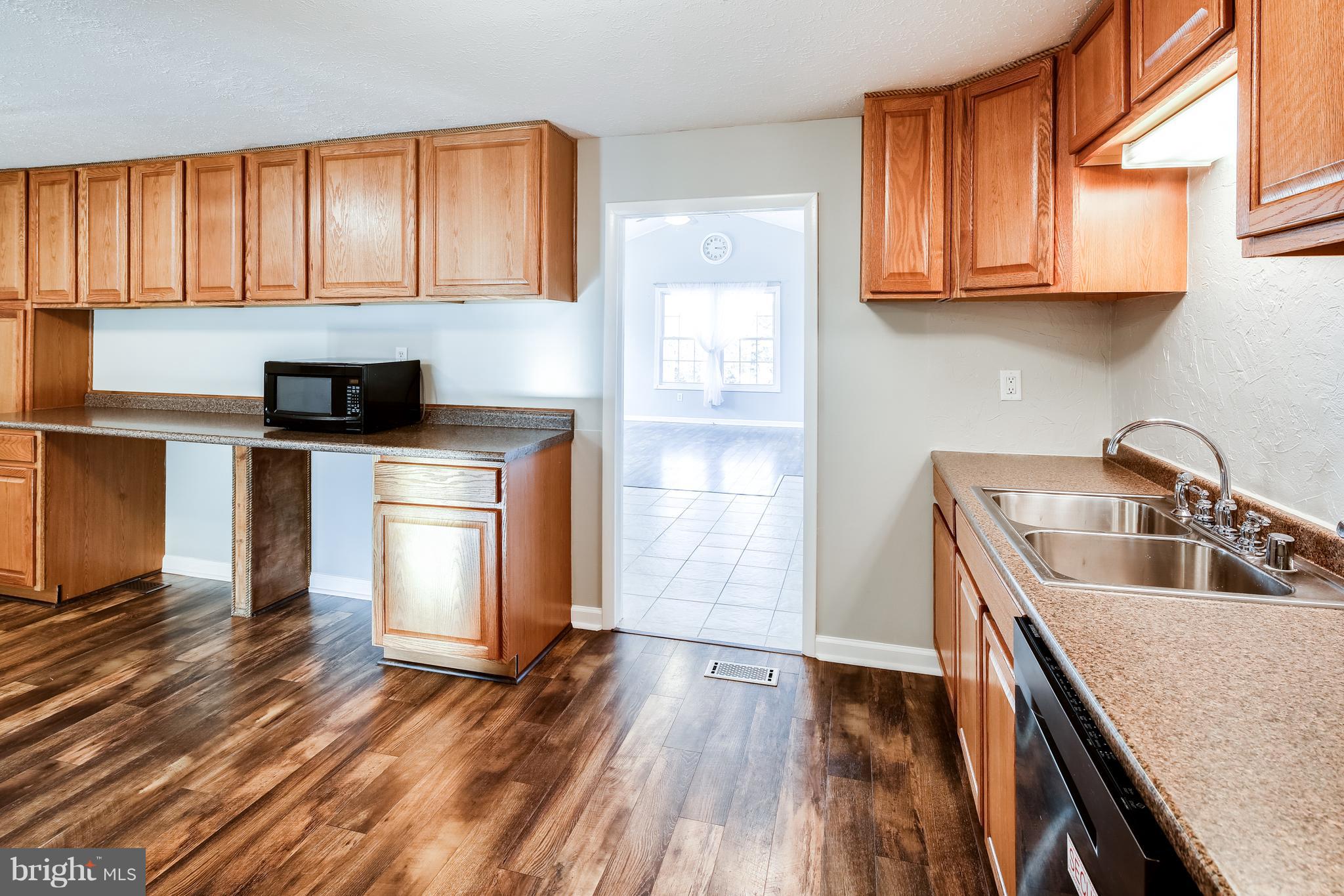 RIDGEFIELD - Residential