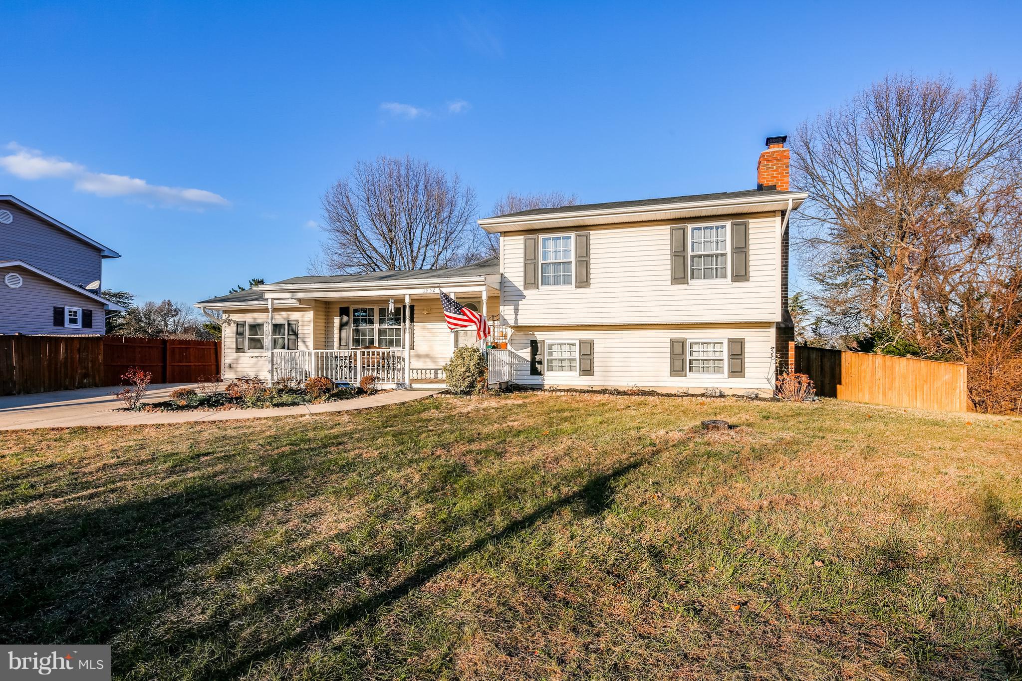 RIDGEFIELD - Residential