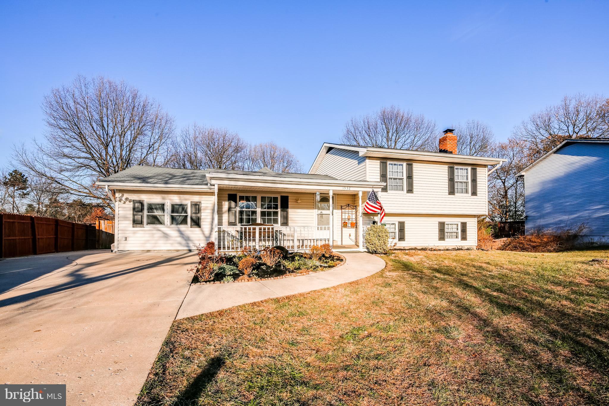 RIDGEFIELD - Residential