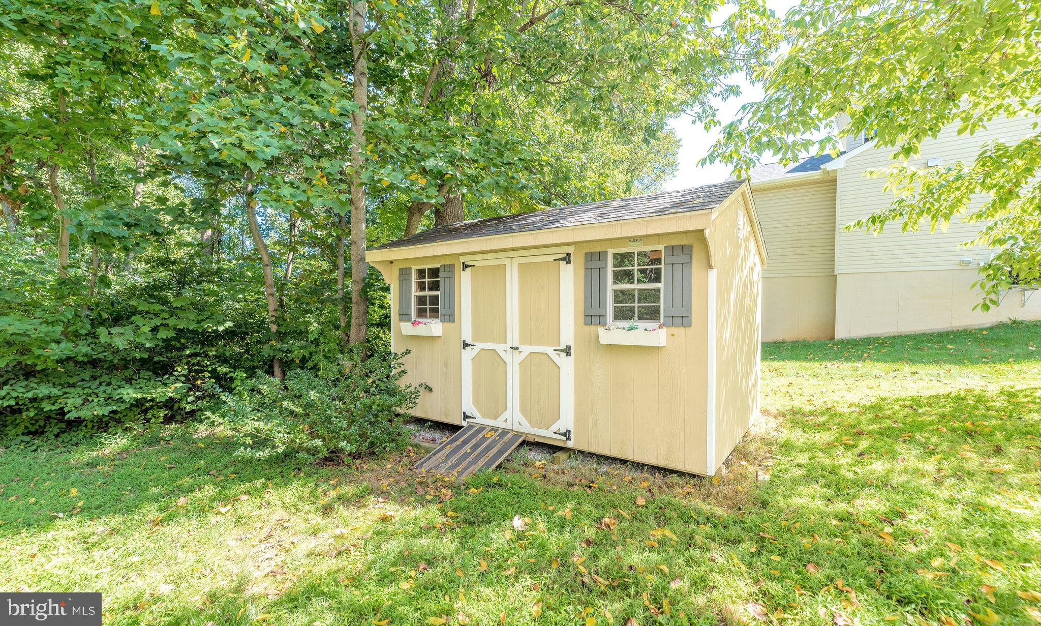 OAKCREST - Residential