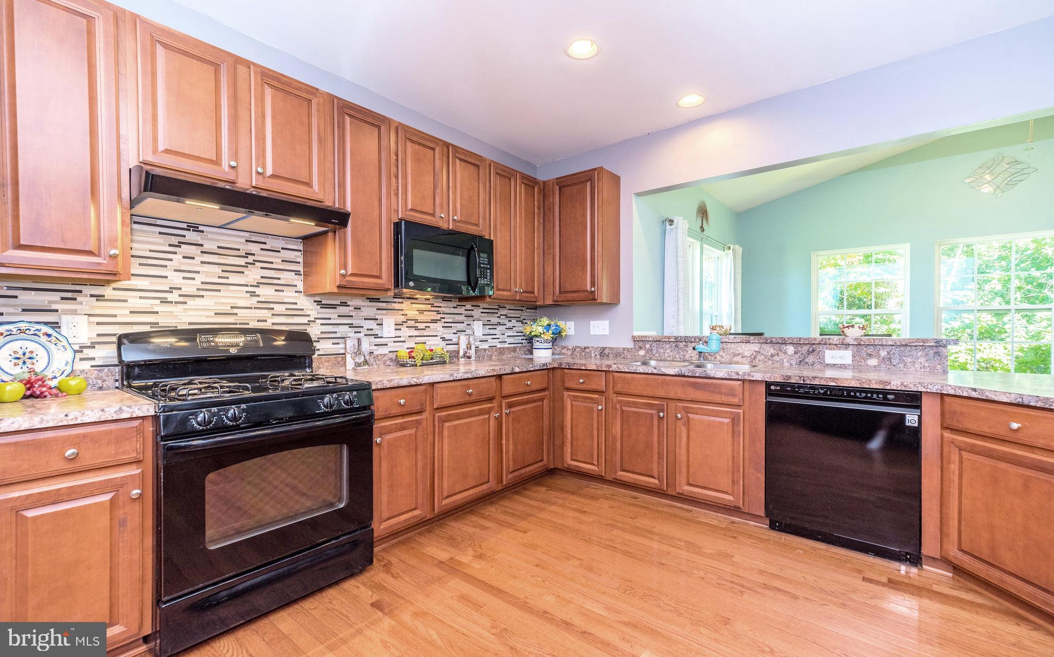 OAKCREST - Residential