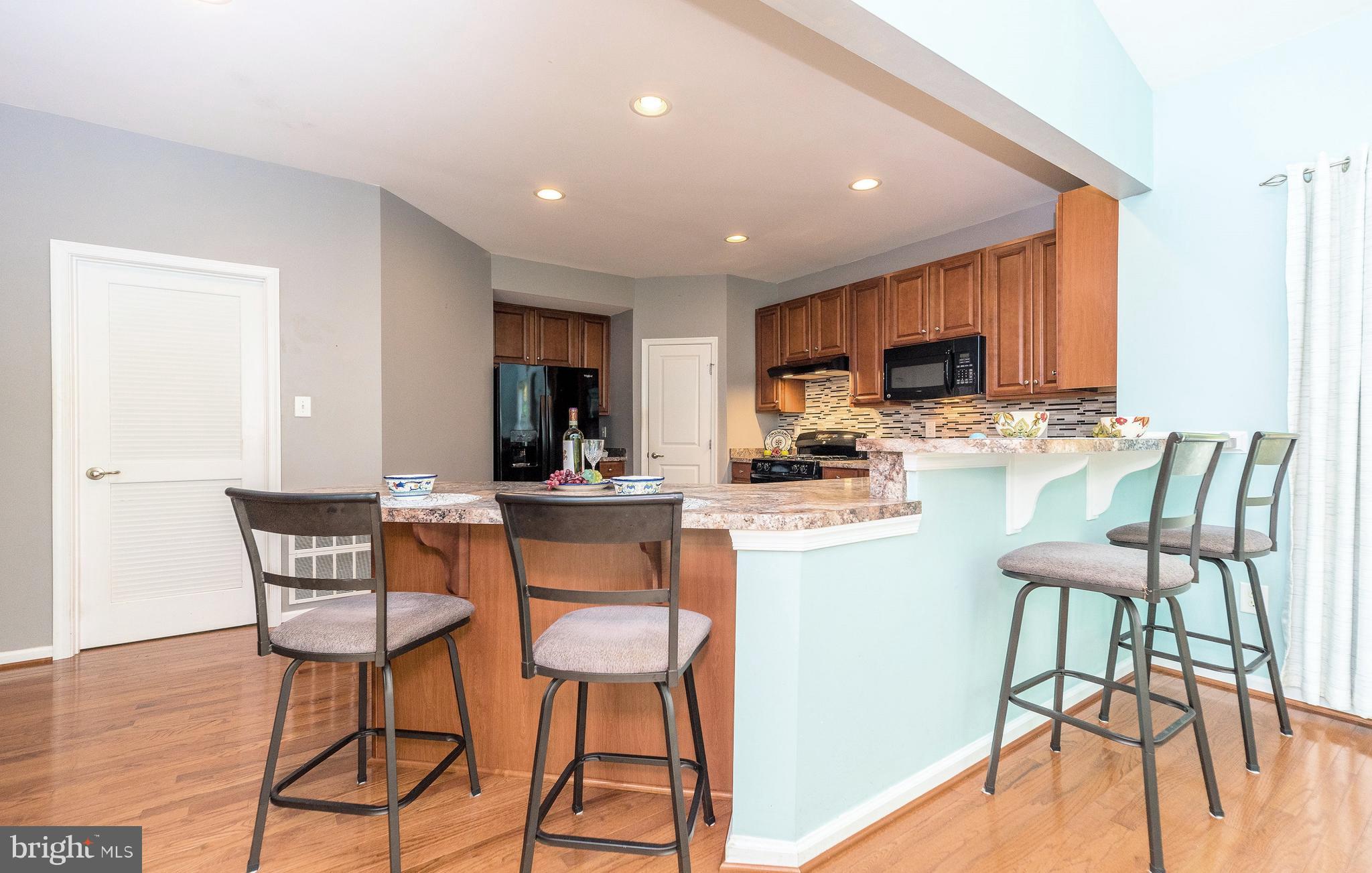OAKCREST - Residential