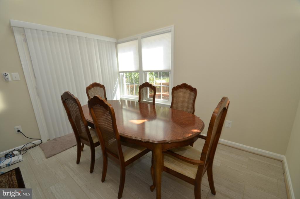 KINGSTOWNE - Residential Lease