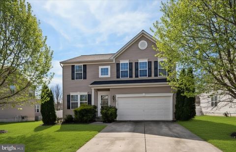 8 REMBRANDT WAY MAYS LANDING NJ 08330