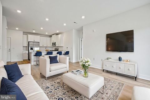 Photo of 27201 Radford Ct, MONROE TWP, NJ 08831 (MLS # NJMX2010822)