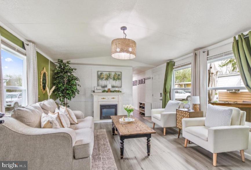 ELIZABETHTOWN - Residential