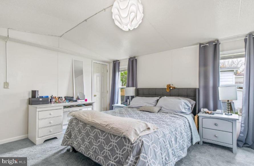 ELIZABETHTOWN - Residential