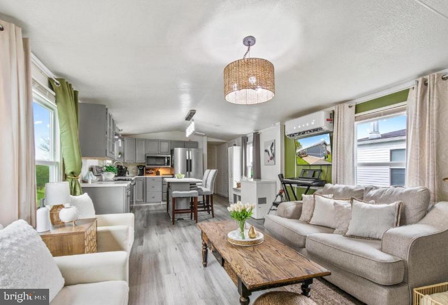 ELIZABETHTOWN - Residential