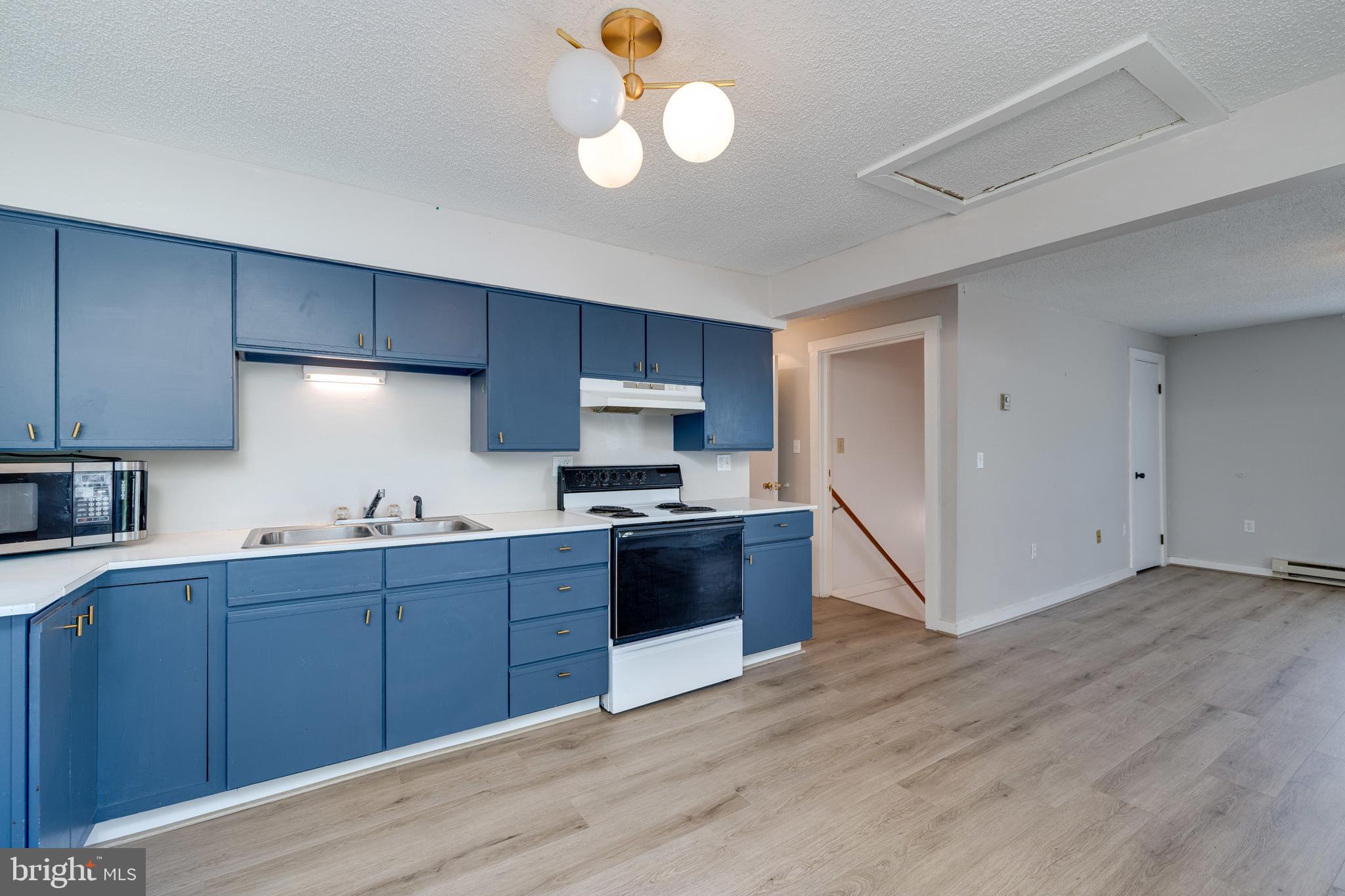 TOWN OF LURAY - Residential