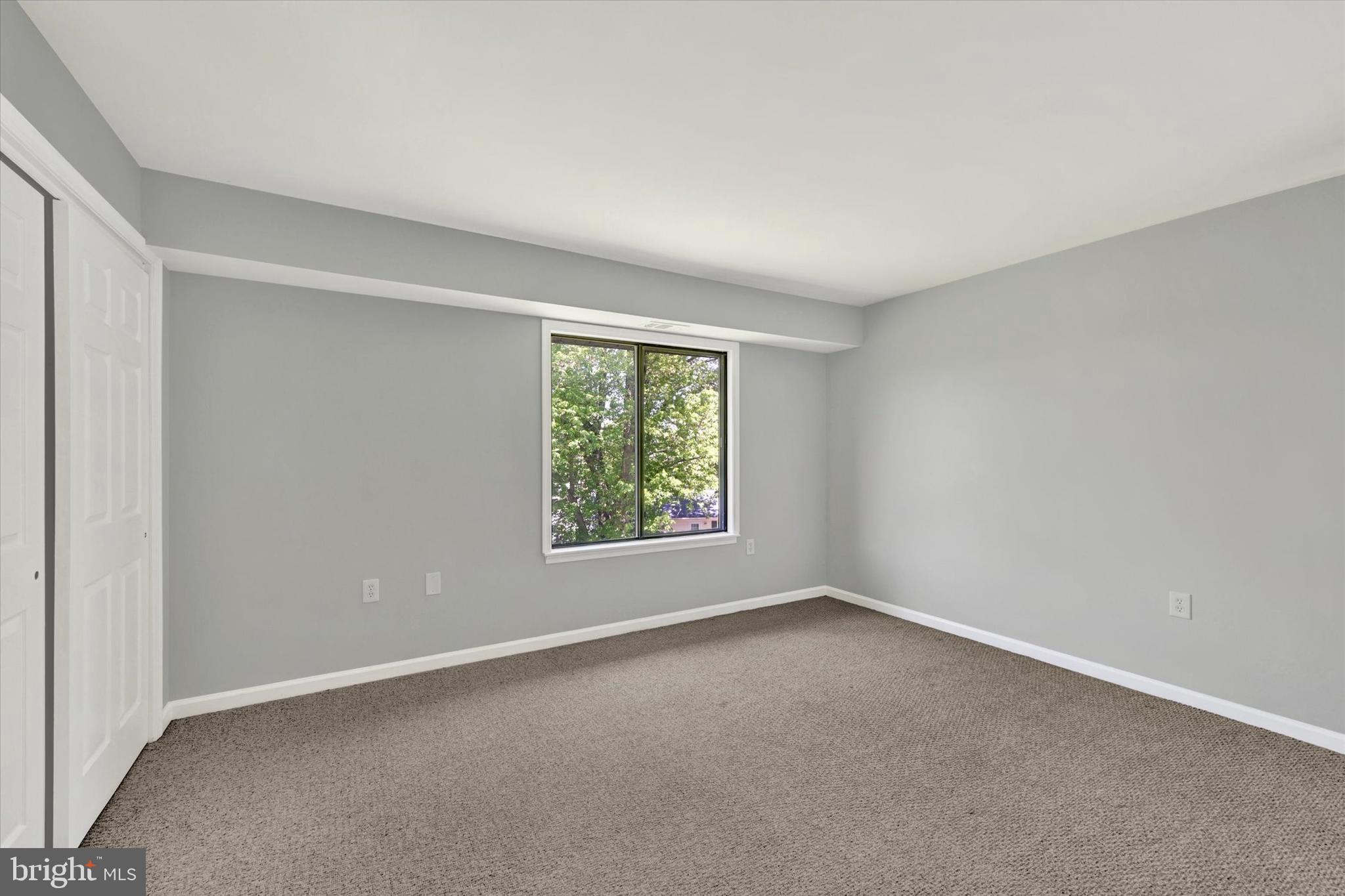 SUN VALLEY CONDOMINIUMS - Residential