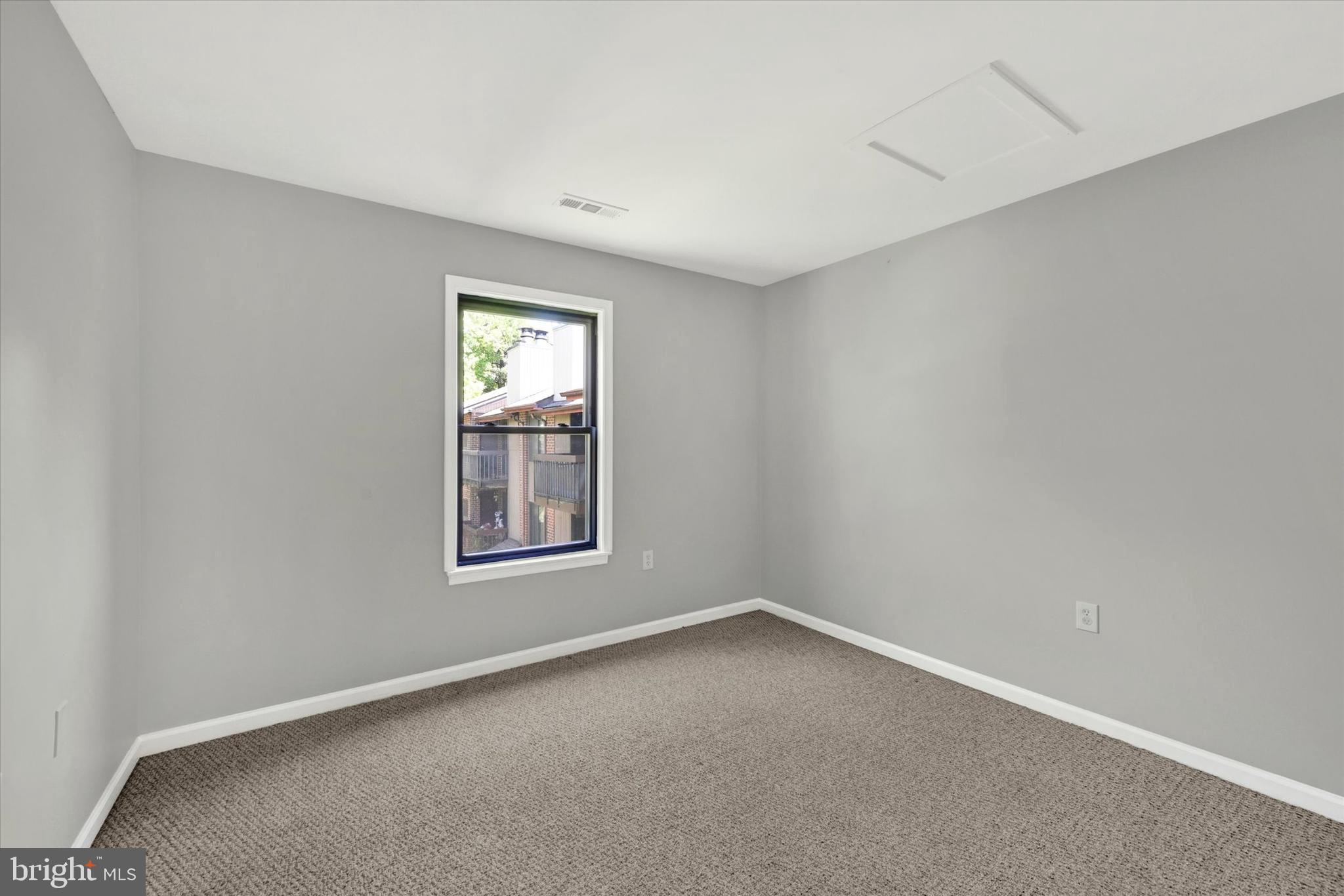 SUN VALLEY CONDOMINIUMS - Residential
