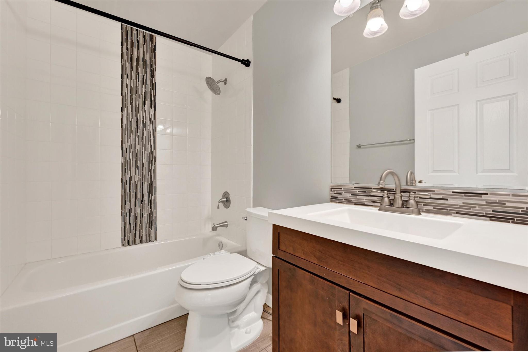 SUN VALLEY CONDOMINIUMS - Residential