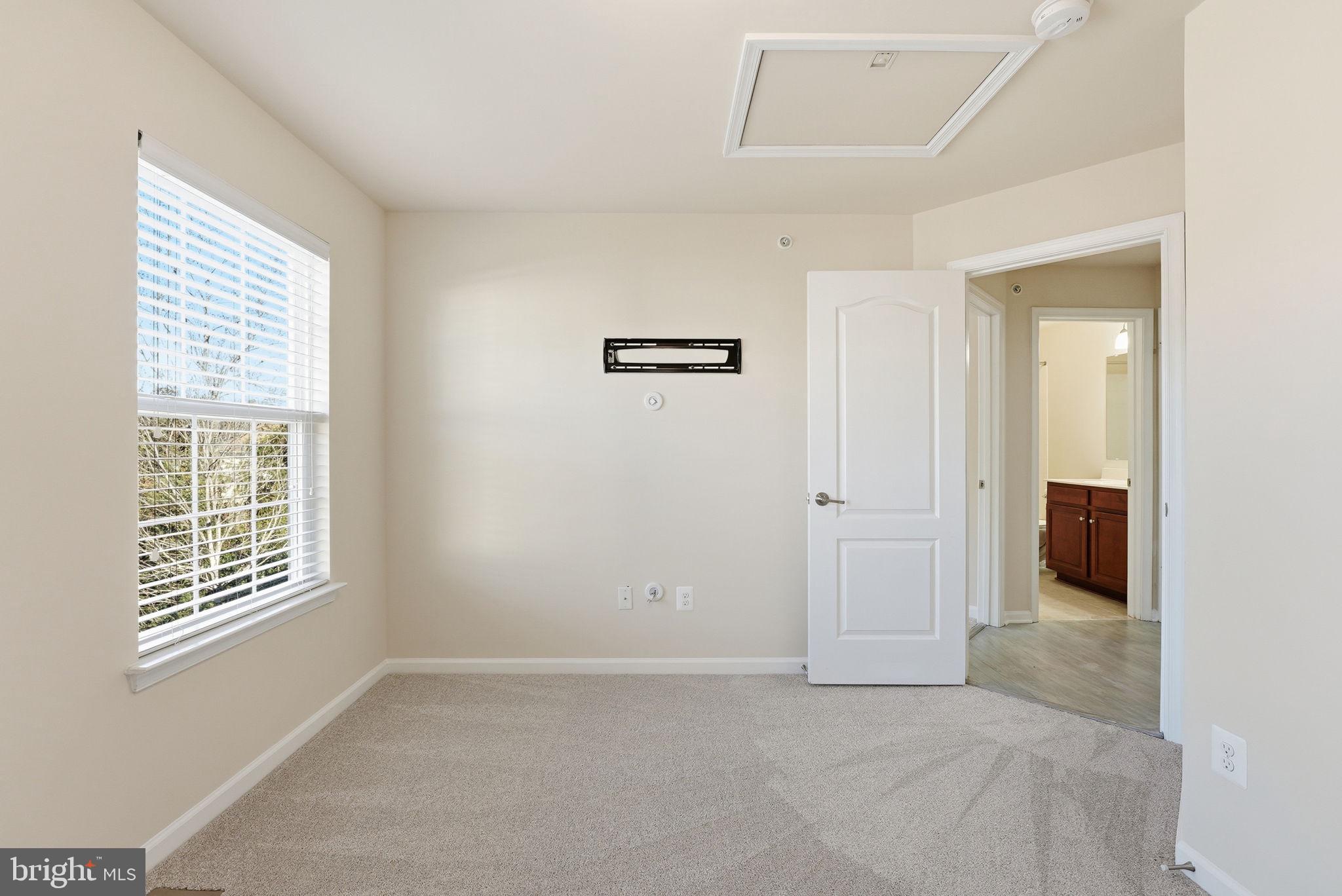 DANE RIDGE CONDO - Residential