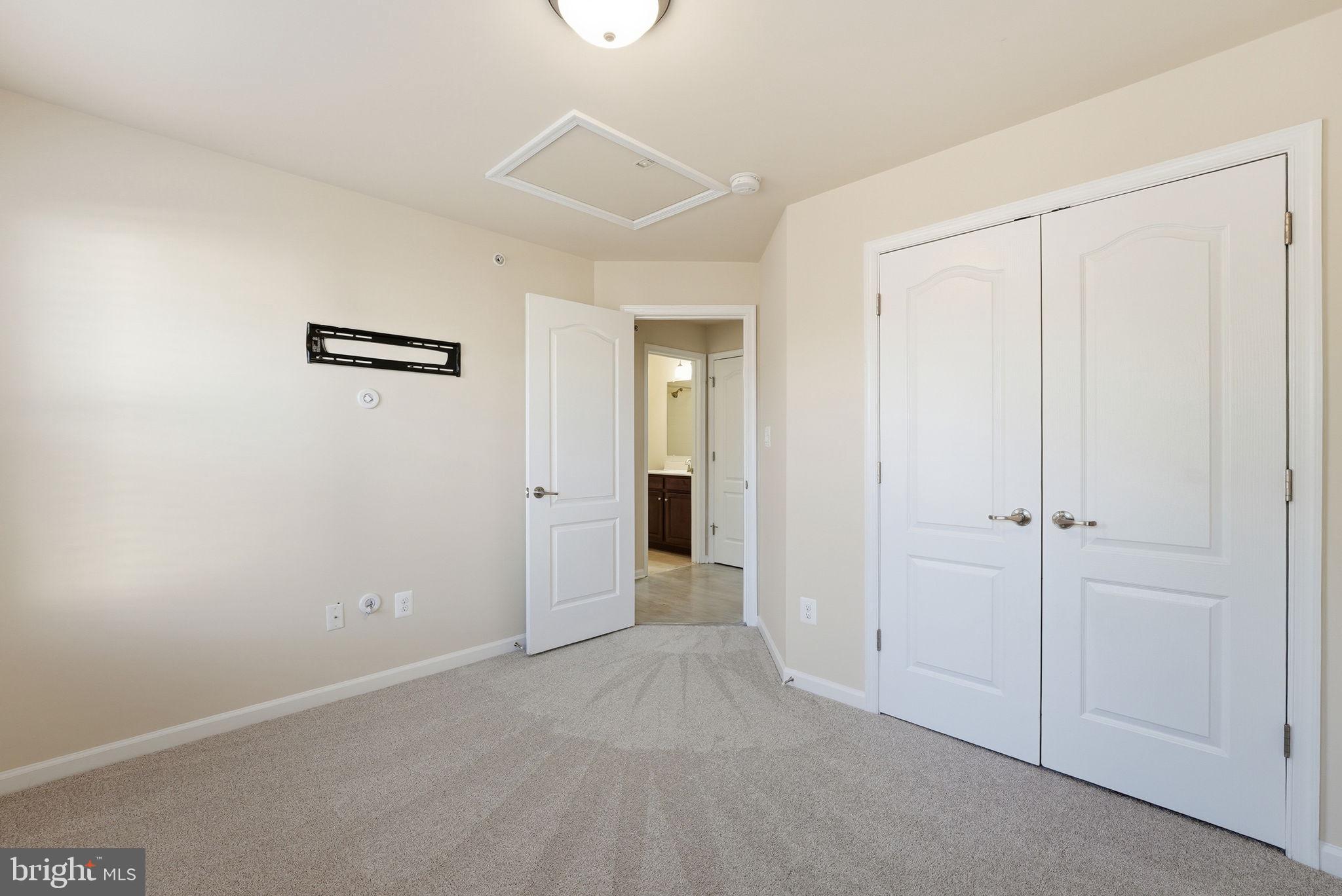 DANE RIDGE CONDO - Residential