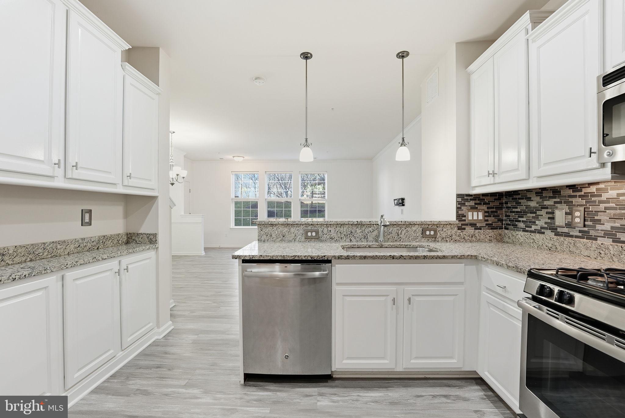 DANE RIDGE CONDO - Residential