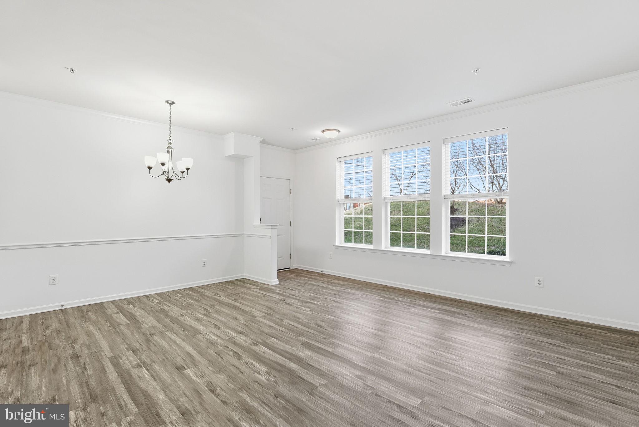 DANE RIDGE CONDO - Residential