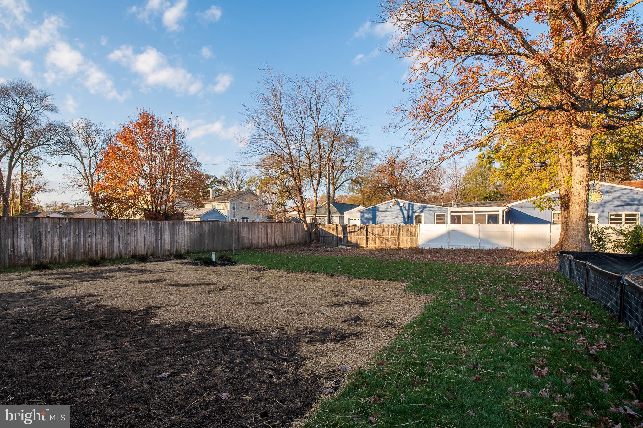 BEVERLEY BEACH - Residential