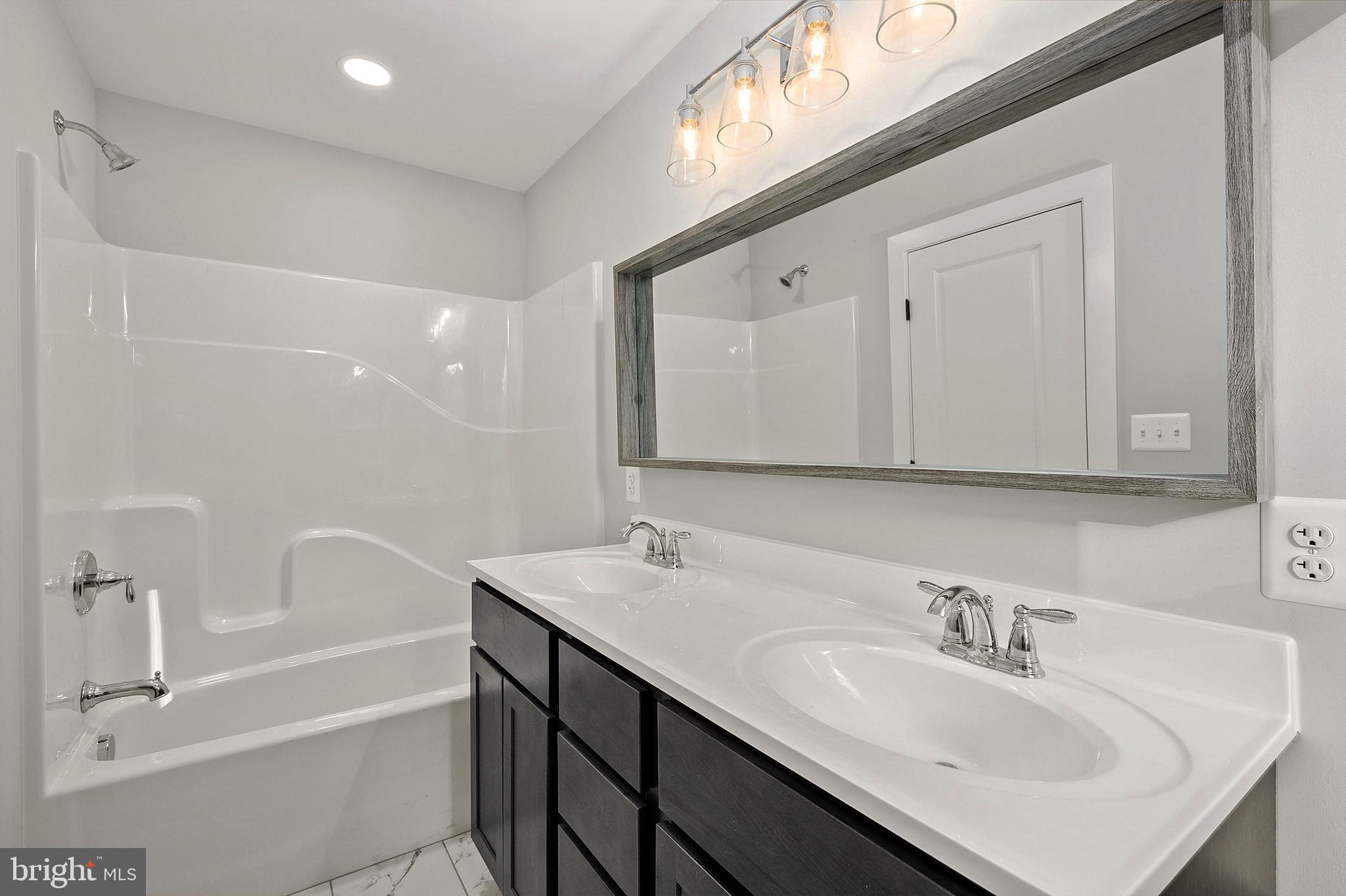 BEVERLEY BEACH - Residential