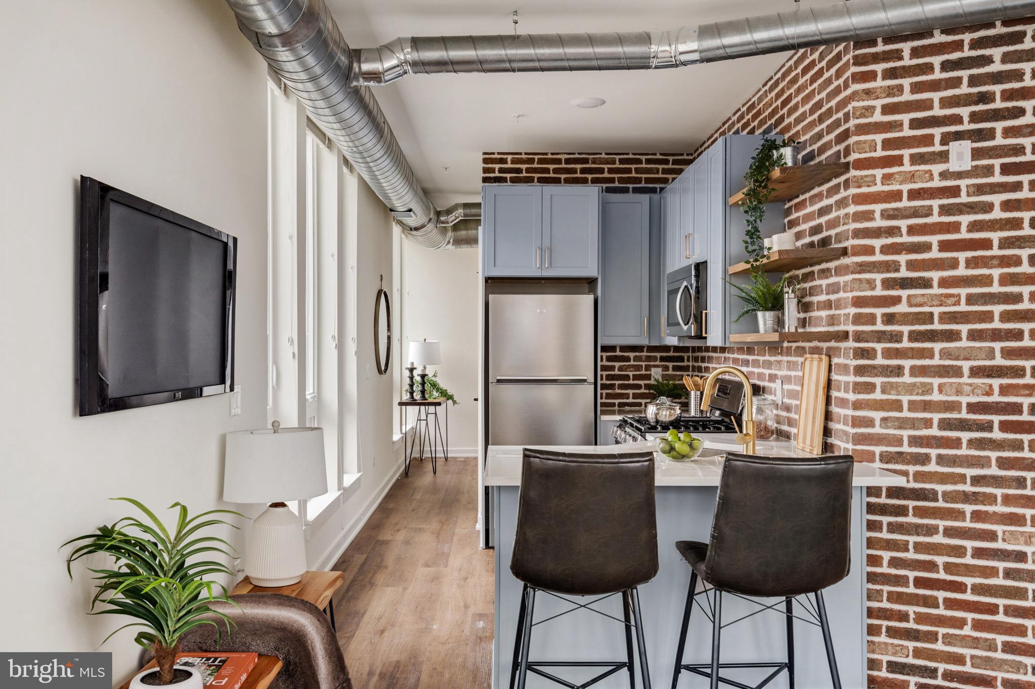 FISHTOWN - Residential Lease