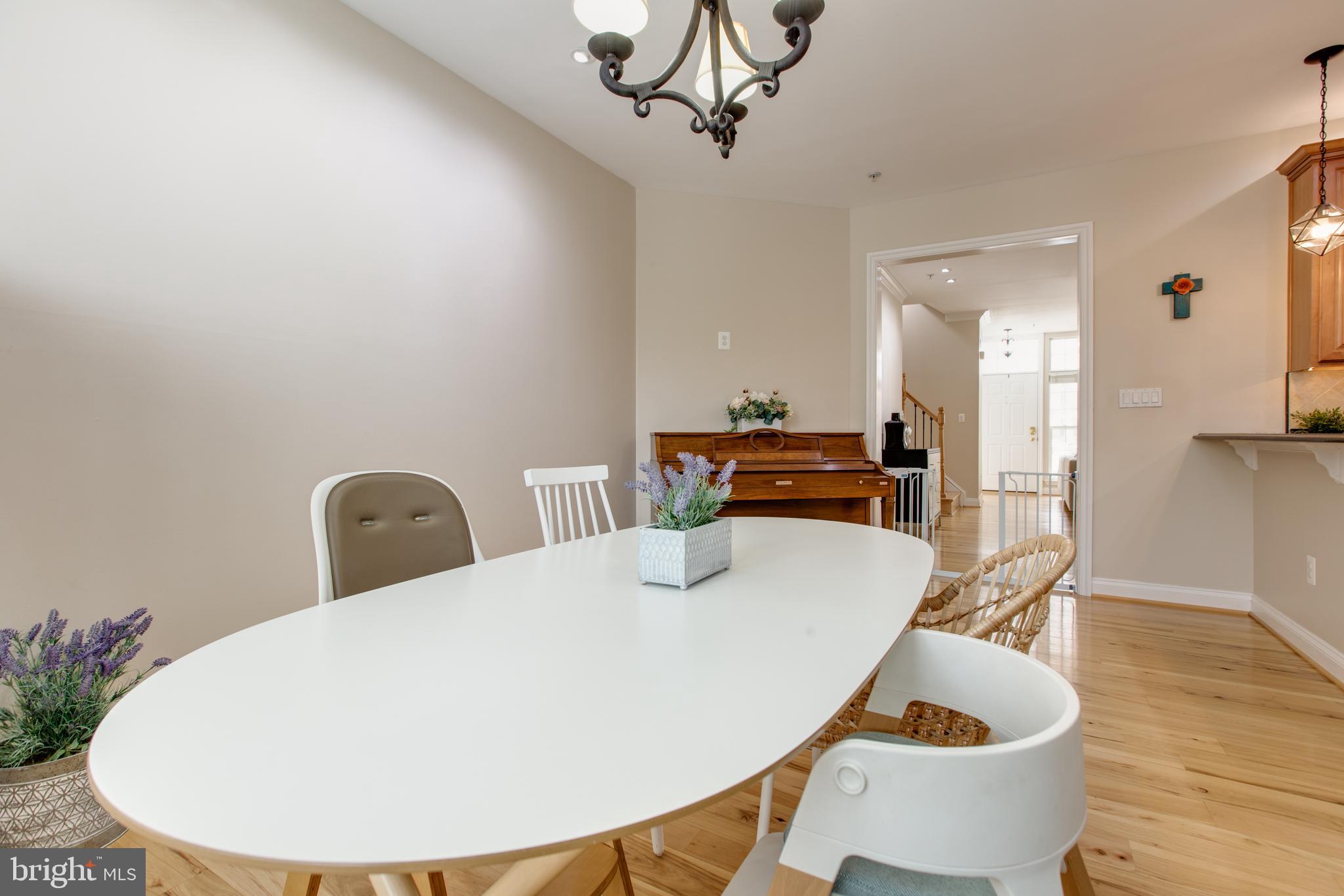 FIELDSTONE AT RIVER HILL - Residential Lease