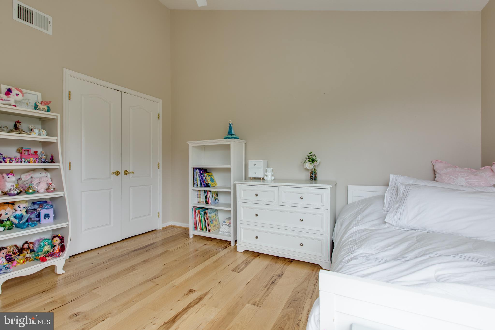 FIELDSTONE AT RIVER HILL - Residential Lease