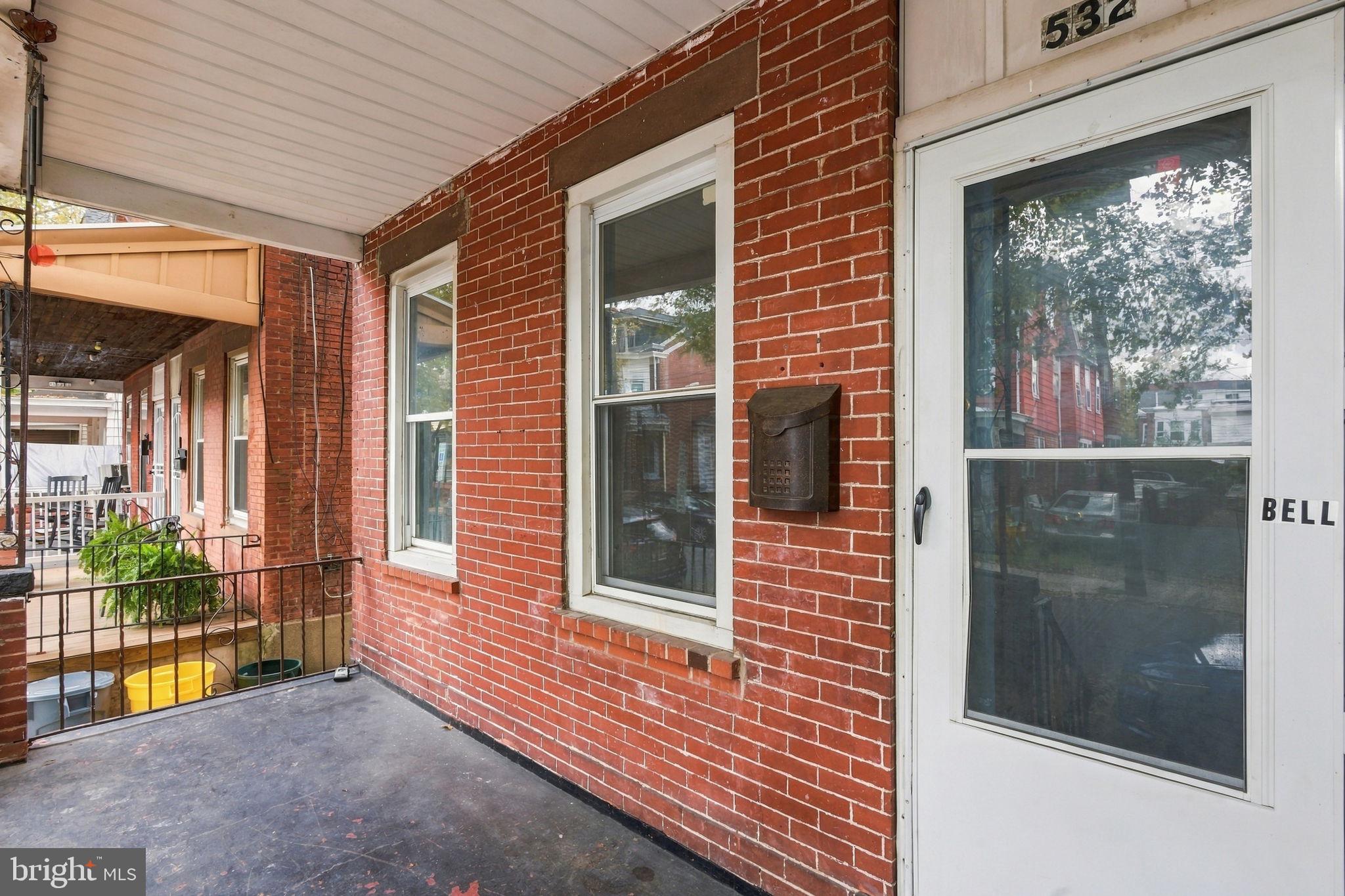 532 TYLER STREET