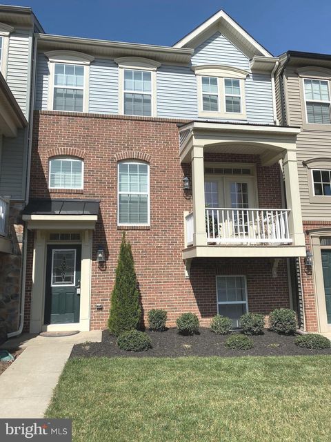 Townhouse For Sale - 46679 Joubert Terrace<br/> STERLING, VA 20165