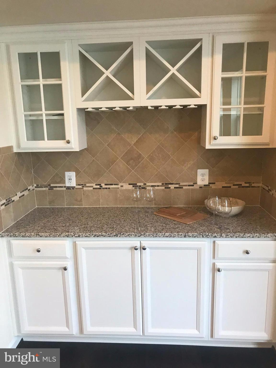 OXFORD SQUARE - Residential