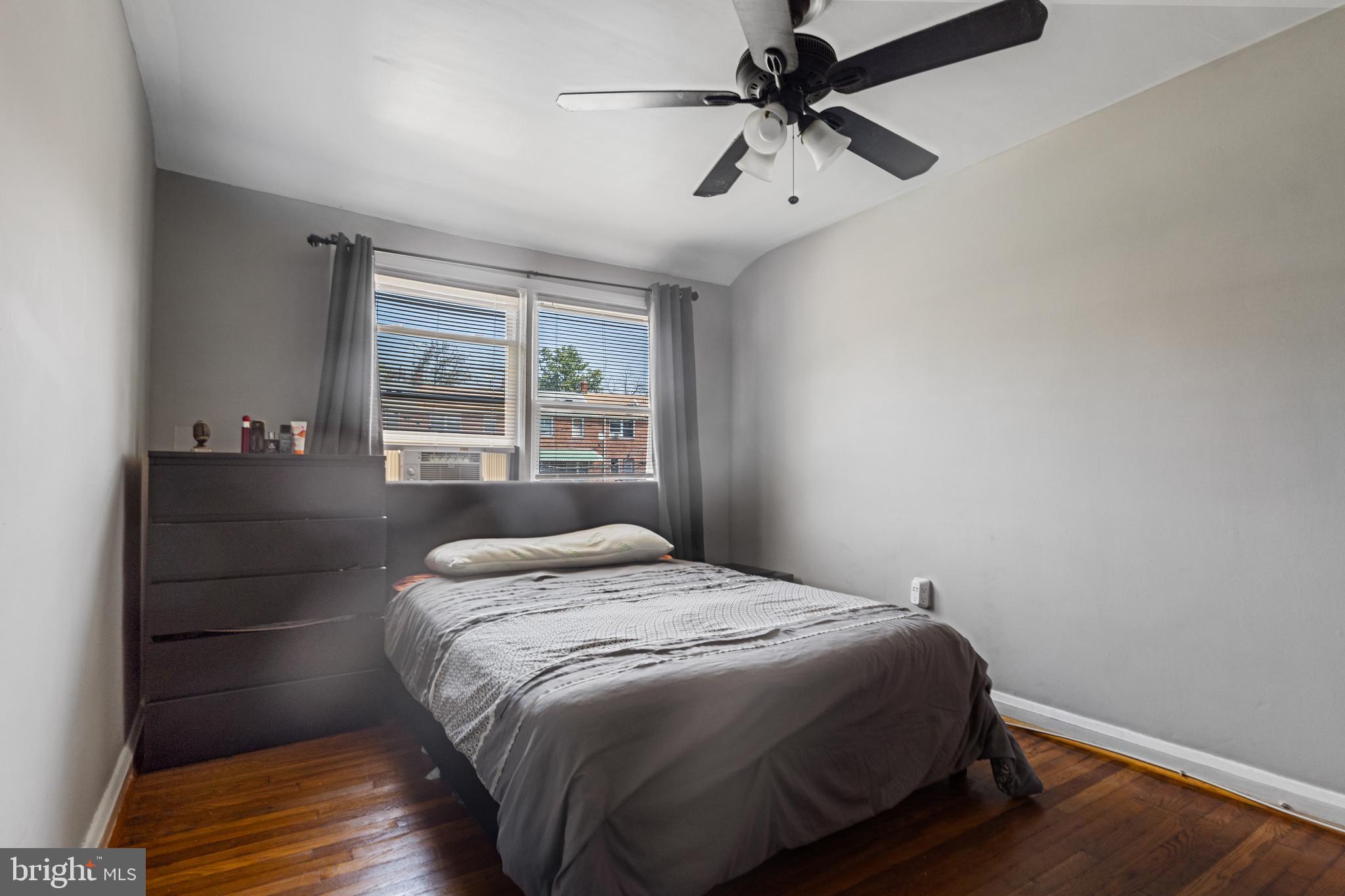 RAMBLEWOOD - Residential