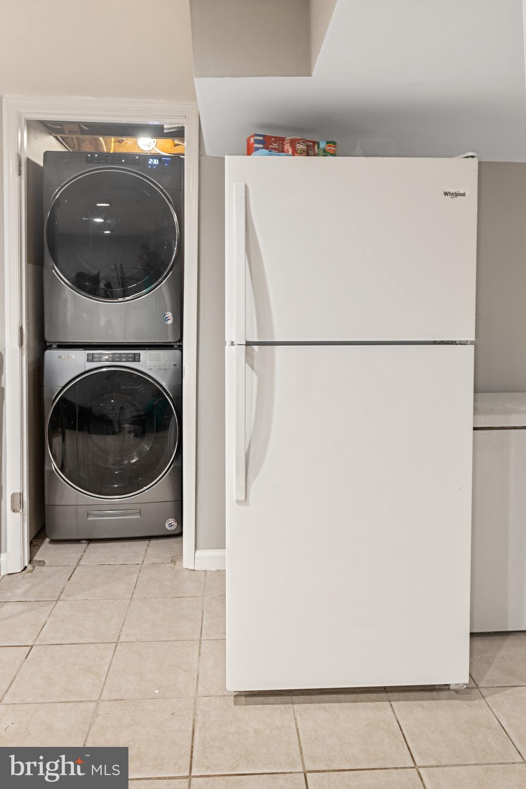 RAMBLEWOOD - Residential