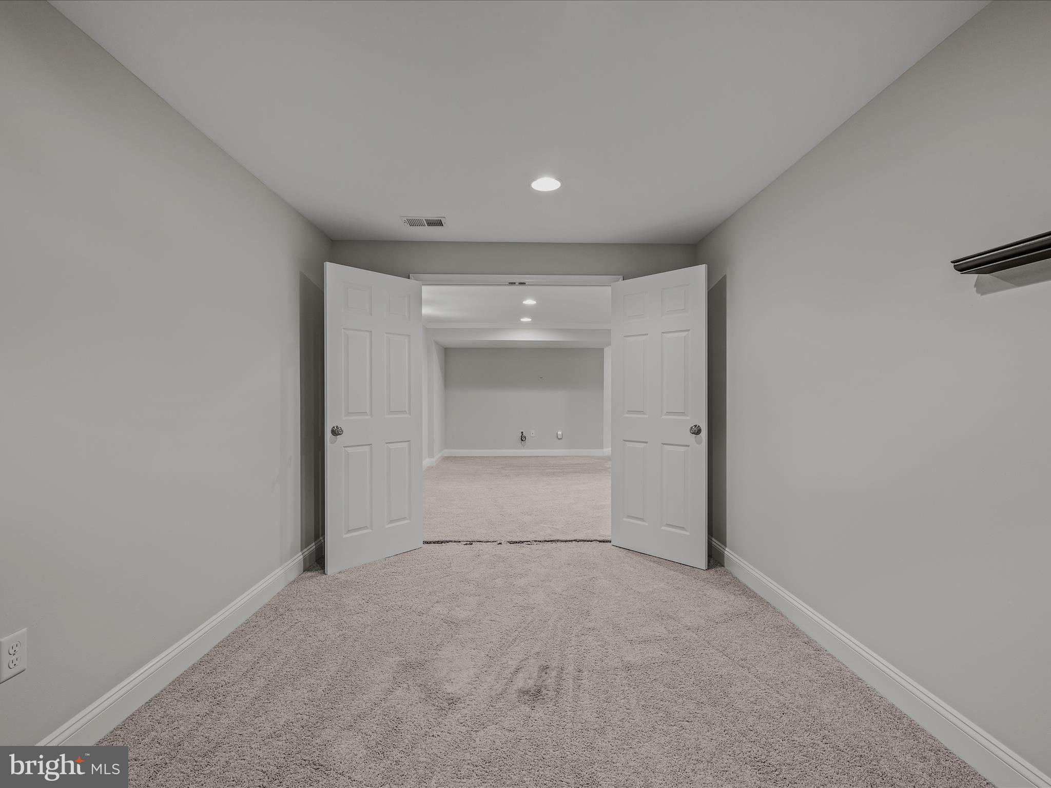 HUNTFIELD - Residential