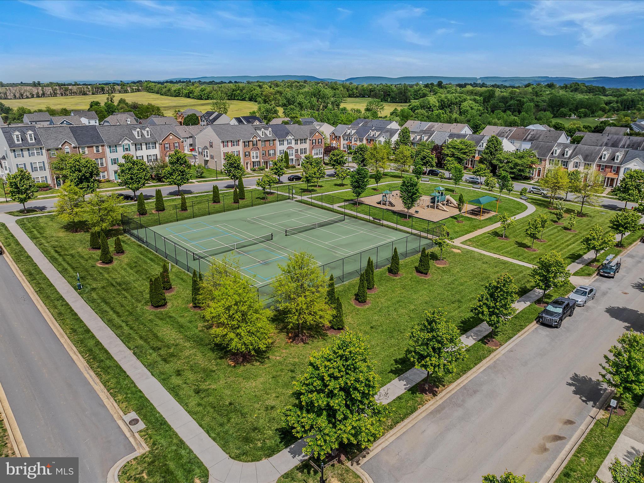 HUNTFIELD - Residential