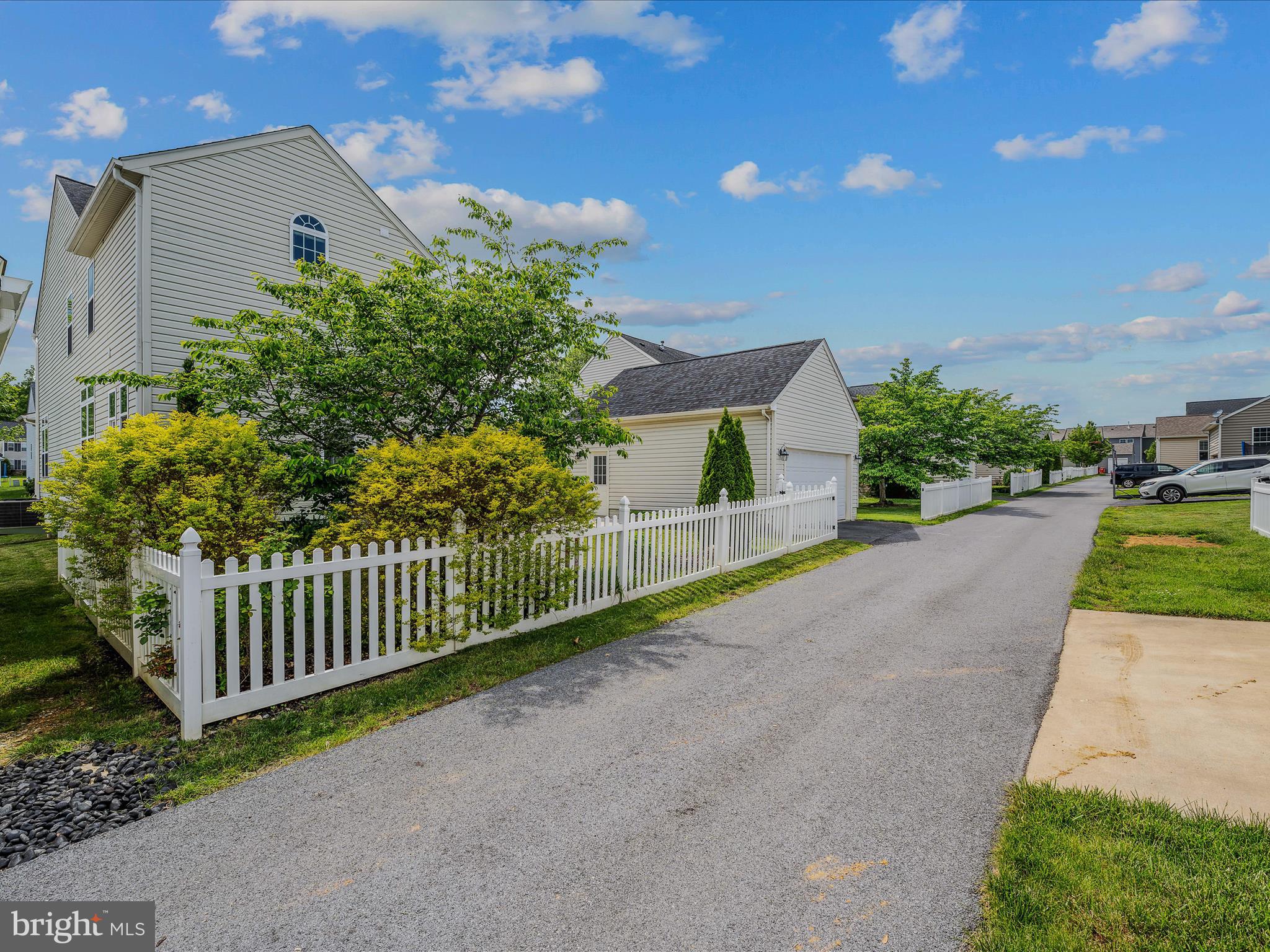 HUNTFIELD - Residential