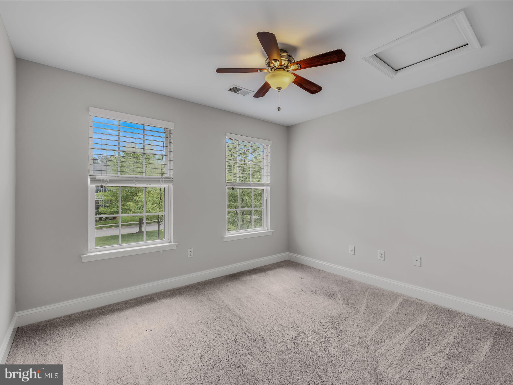 HUNTFIELD - Residential