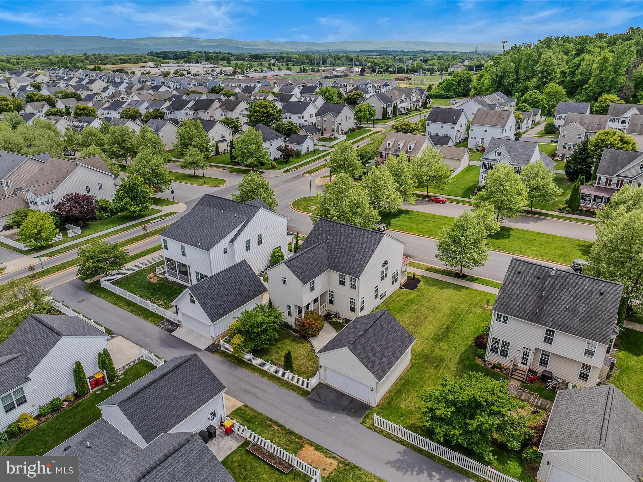 HUNTFIELD - Residential