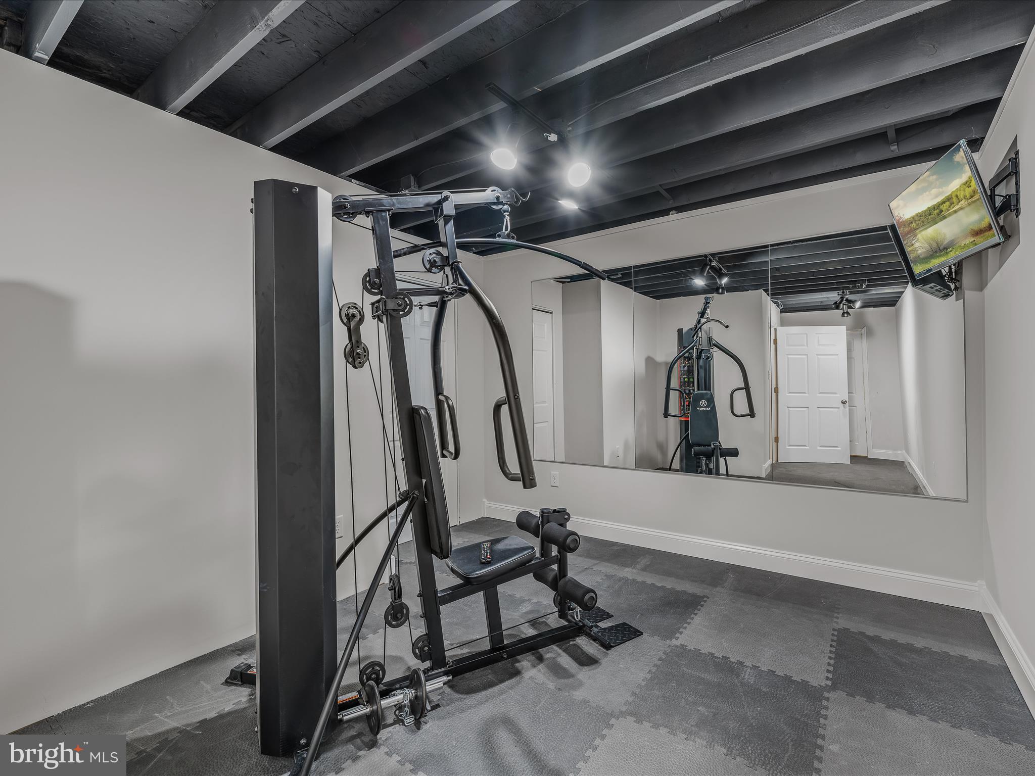 HUNTFIELD - Residential