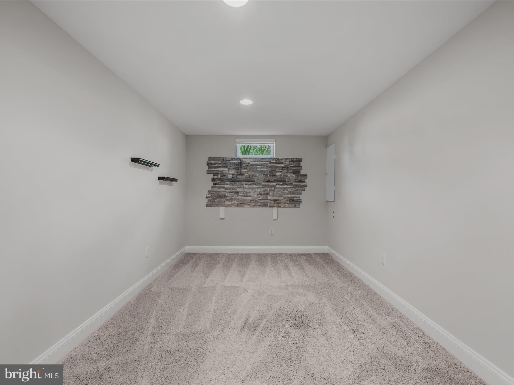 HUNTFIELD - Residential