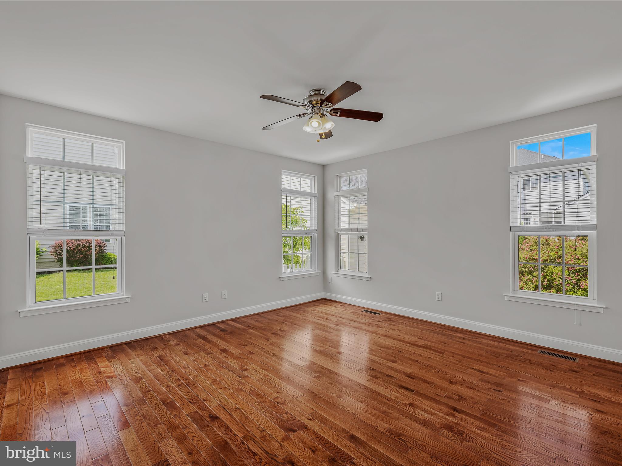 HUNTFIELD - Residential